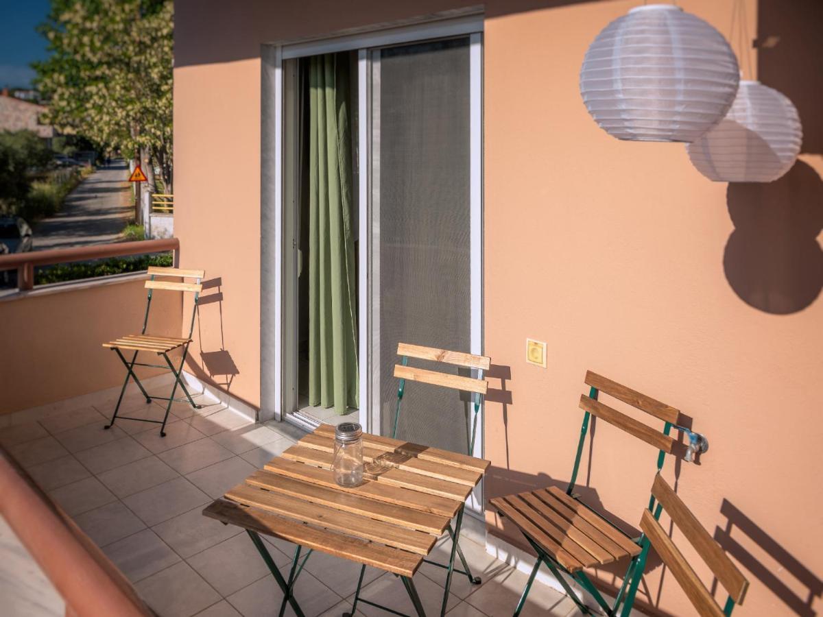 Omalia Apartment 프리노스 외부 사진